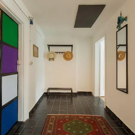 Reborn Flats דירה
