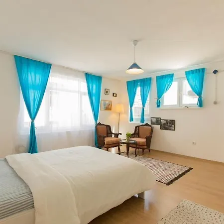 Reborn Flats Apartment *