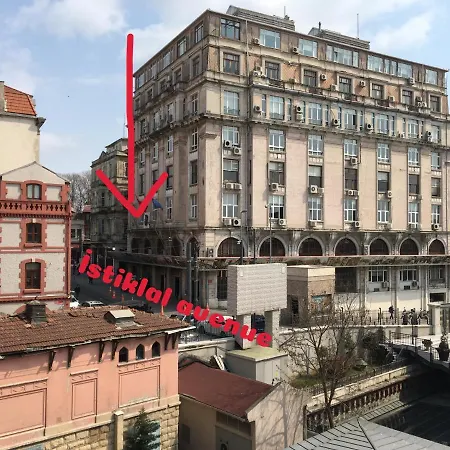 Reborn Flats Apartment